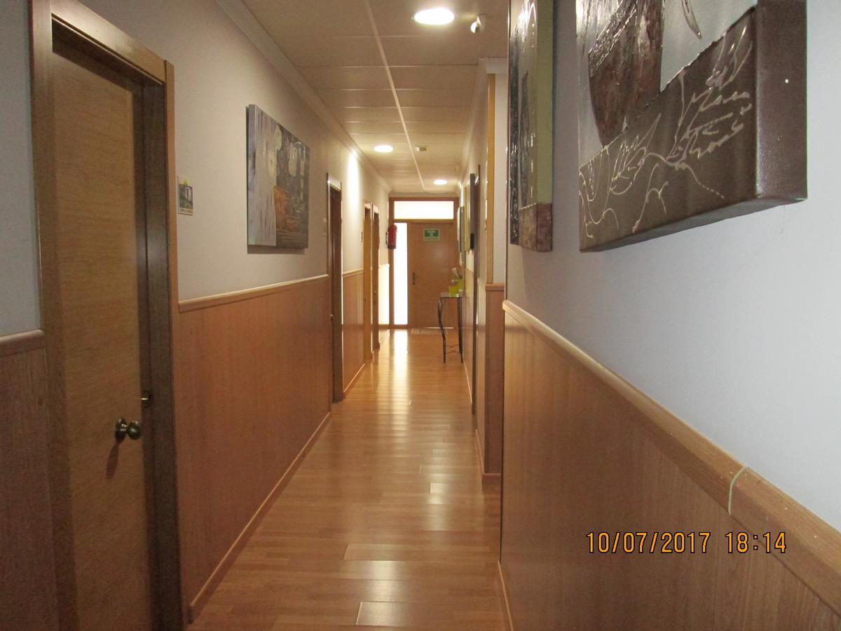 Hostal Banderas Fuensanta de Martos エクステリア 写真
