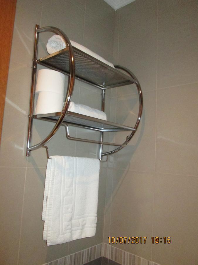 Hostal Banderas Fuensanta de Martos エクステリア 写真