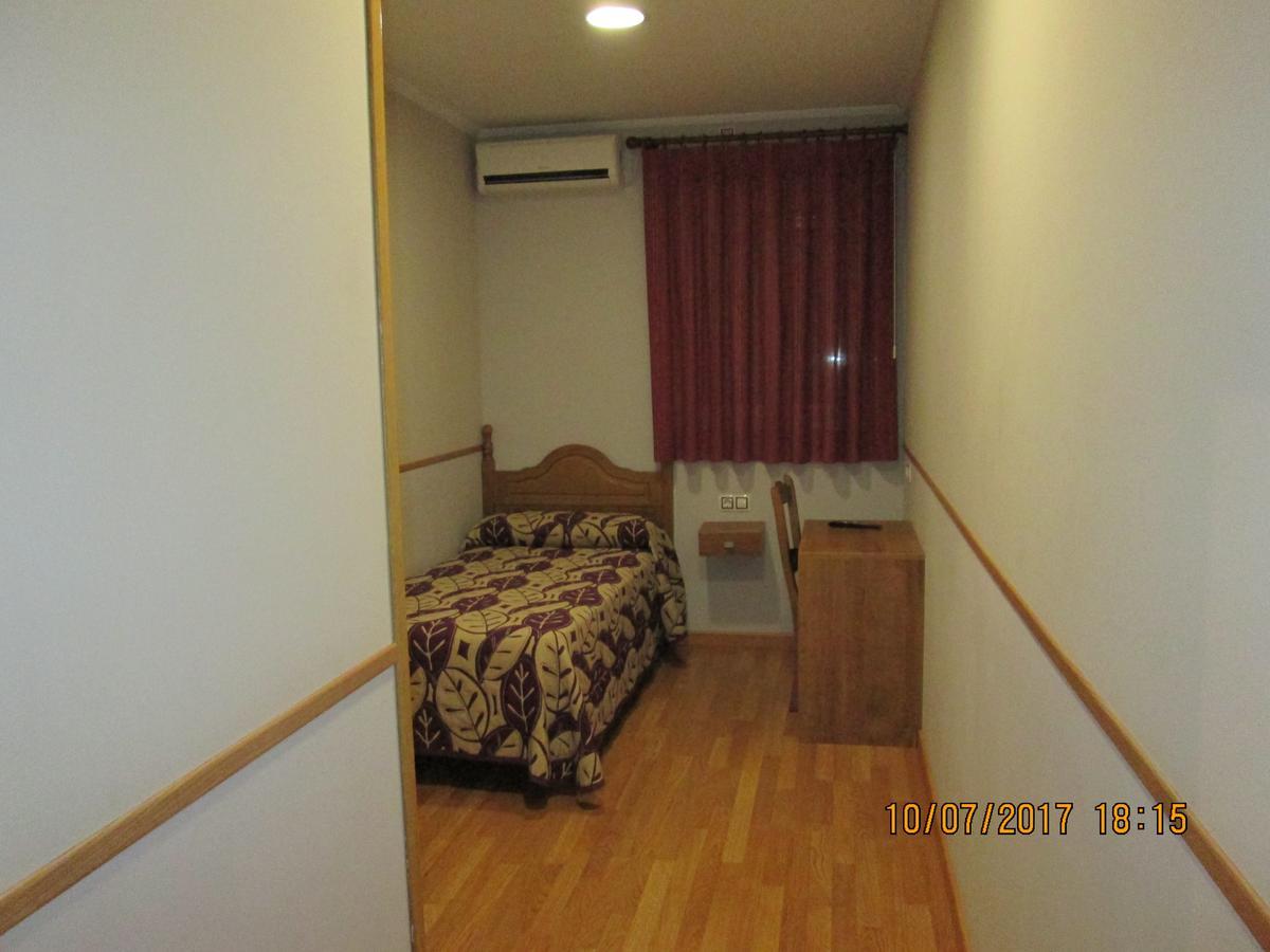Hostal Banderas Fuensanta de Martos エクステリア 写真